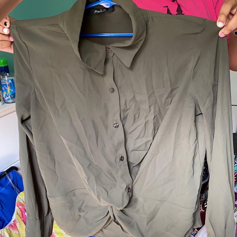 Collard shirt
